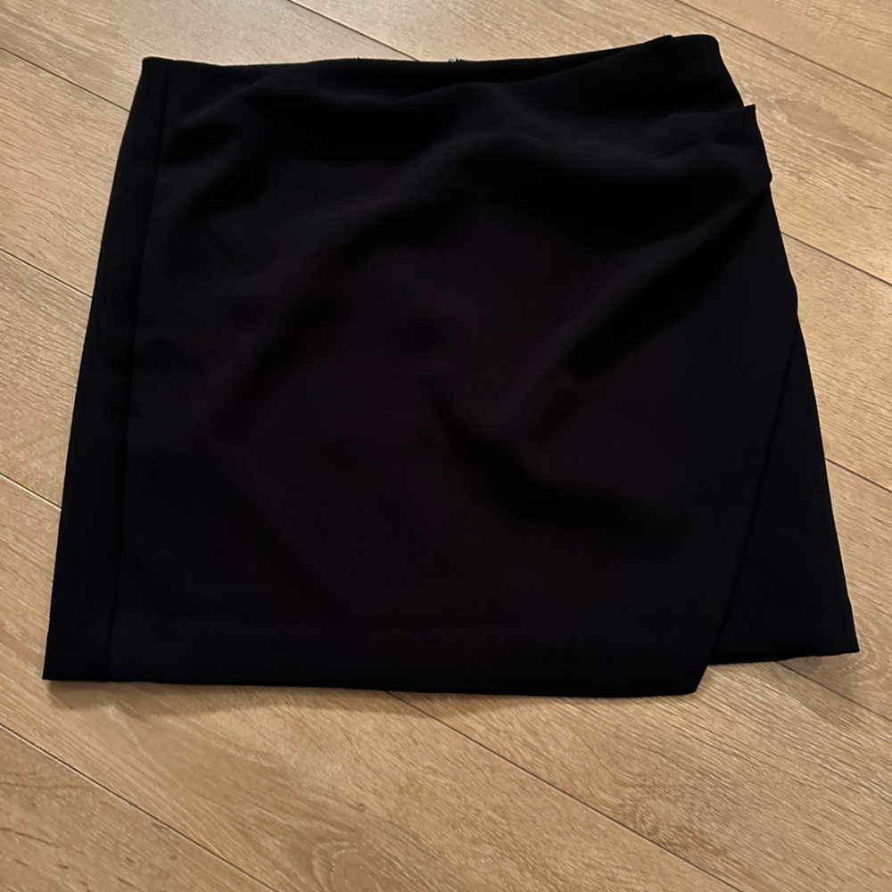 Black Wilfred skirt size 10